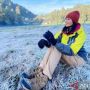 Menikmati "Salju" di Kaki Semeru Ketika Suhu Mendekati Titik Beku
