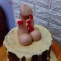Wanita Asal Kota Semarang Ini Terima Pesanan Cake Tak Lumrah, Ada yang Berbentuk Alat Kelamin Pria