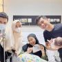 10 Potret Kebahagiaan Ria Ricis Melahirkan Baby R, Tangis Penuh Haru