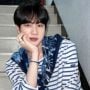 Bersifat Introvert, Gemasnya Jin BTS Malah Mojok di Listening Party J-Hope
