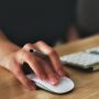 Cara Membersihkan Mouse Wireless, Simple Banget