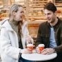 Inilah 5 Tanda Seorang Introvert Naksir Seseorang