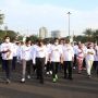 Gelorakan Germas, Menko PMK Bersama Para Menteri Jalan Sehat di Monas
