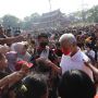 Wow! Berbaur dengan Warga, Ganjar Ikut Meriahkan Festival Cheng Ho 2022
