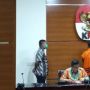 KPK Jebloskan Paksa Wakil Ketua DPRD Tulungagung Adib Makarim ke Tahanan