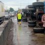Truk Terbalik di Tebing Tinggi, Sopir Ngaku Lihat Sosok Makhluk Ini