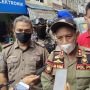Dianggap Ganggu Aktivitas Pengendara, Satpol PP Tertibkan PKL di Pasar Tengah
