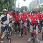 Sebanyak 100 WNI Bersepeda Keliling Beijing Sambut Peringatan Hari Kemerdekaan Republik Indonesia