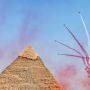 Aksi Cantik Aerobatik Udara Mesir - Korsel di Pyramids Air Show 2022