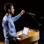 Tiga Zodiak Ini Dikenal Paling Jago Public Speaking, Siapa Mereka?