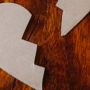 3 Ciri Patah Hati yang Mengusik Kesehatan Mentalmu, Merasakan Salah Satunya?