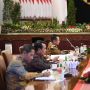 Di Depan Pimpinan Lembaga Negara, Jokowi: Kalau APBN Sudah Tak Kuat Bantu Subsidi BBM, Gimana?