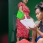 Video Viral Istri Siram Nasi Suami Pakai Air Gara-gara Sudah Masak Tapi Jajan di Luar, Publik Terbelah