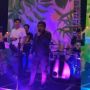 Band Kocak, Pemain Musik Malah Ikuti Tempo Penyanyinya