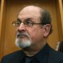 Detik-detik Salman Rushdie Si Penghina Nabi Ditikam 15 Kali Saat Manggung Di New York, Kini Kondisinya Kritis