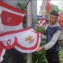Merantau dari Bandung, Penjual Bendera di Denpasar Ini Bisa Dapat Rp 1 Juta Per Hari