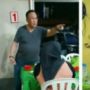 Viral Emak-Emak Ngamuk Gegara Kursi Restoran Direbut Pria Tua, Ulahnya Tuai Hujatan Publik