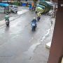 Video Detik-detik Mengerikan Saat Truk Alami Rem Blong Mengamuk Tabrak Dua Pengendara Motor di Lampung