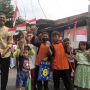 Ikut Pasang Bendera Merah Putih, Riuh Anak-anak di Kembangan Jakbar Girang Nyanyi Lagu 17 Agustus
