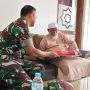 Jelang Upacara HUT ke-77 RI, Danrem 074/Warastratama Serahkan Bendera Merah Putih ke Ustaz Abu Bakar Ba'asyir