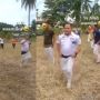 Serba Serbi Kemerdekaan, Suami Kalah Ikut Lomba Balap Karung, Suara Dukungan Istri Pada Video Malah Bikin Ngakak