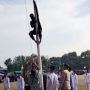 Upacara di Lotim Diwarnai Insiden Bendera Terbalik, Satpam Langsung Panjat Tiang