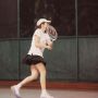 Olahraga Tenis Bikin Kepala Enzy Storia Kering Hingga Keramas Tiap Hari, Bahaya Gak Sih?