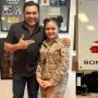 Dikontrak Label Rekaman Adele, Begini Gaya Amora Putri Krisdayanti Kenakan OOTD Burberry