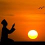 Bacaan Doa Qunut Subuh Pendek dan Artinya, Dibaca saat Sholat Subuh