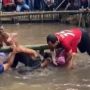 Ekspresi Bima Arya Saat Ikut Lomba 17 Agustus, Publik: Yang Gebuk Pak Wali Kayak Punya Dendam