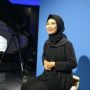 Cerita Winda, Juru Bahasa Isyarat di Balik Lagu "Ojo Dibandingke" yang Dinyanyikan Farel Prayoga