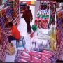 Viral Pegawai Minimarket Terjungkal, Customer Ini Malah Ikut Guling-guling