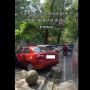 Potret Pemandangan Trotoar Jadi Tempat Parkir Puluhan Mobil, Pemotor Geleng-Geleng Kepala