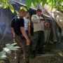 Pohon Durian Tumbang Timpa Rumah Warga di Padang, Begini Kondisinya