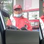 Hotman Paris Ajak Bertemu Petugas SPBU yang Mirip dengannya, Netizen Sebut Beda Nasib