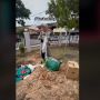 Demi Pakai Hijab, Mantan Pramugari Hijrah Ini Kubur Semua Baju Seksi