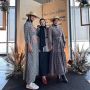 10 Potret Titi Kamal dan Paula Verhoeven Jadi Model Busana Muslim, Terlihat Nyaman saat Menutup Aurat