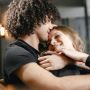 5 Cara Hadapi Pasangan Dominan, Pernah Mengalaminya?