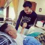 Foto Terkini Tukul Arwana usai Alami Stroke, Dijabat Erat Anak yang Berprofesi Polisi: Aku Hanya Ingin Bikin Ayah Bangga