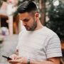 Perhatikan! 4 Tanda Seorang Pria Menyukaimu Berdasarkan Respons Chatting