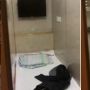Potret Kamar Kos Seukuran Badan Ini Viral, Warganet: Kuburan Fasilitas Kasur