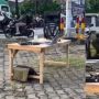 Aksi Musisi di Jogja Ini Viral, Ngamen Bawa Peralatan Canggih