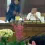 5 Fakta Amukan Sangar Anggota DPRD Batam saat Pemilihan RW, Sampai Melesat ke Atas Meja