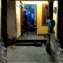 Aksi Bocah Main Ayunan Bergelantung Bak Superhero Bikin Melongo Disebut Spidergirl