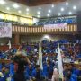 Mahasiswa Demo Tolak Kenaikan Harga BBM Kuasai Ruang Paripurna DPR Aceh