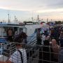 Tiket Kapal Gresik - Pulau Bawean Naik, Imbas Harga BBM