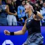 Kalahkan Aryna Sabalenka, Caroline Garcia Juara WTA Finals 2022