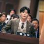 Spoiler Big Mouth Episode 13: Penyelidikan Foto Masa Kecil Wali Kota