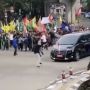 Mobil Rombongan Wapres Maaruf Amin 'Kabur' saat Dicegat Mahasiswa yang Demo Kenaikan BBM, Netizen: Kyai Kok Gini?
