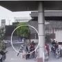 Video Viral Bapak-Bapak Bakar Tangki Motor di SPBU Cirebon, Kecewa Harga BBM Naik?
